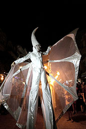 image stilts show